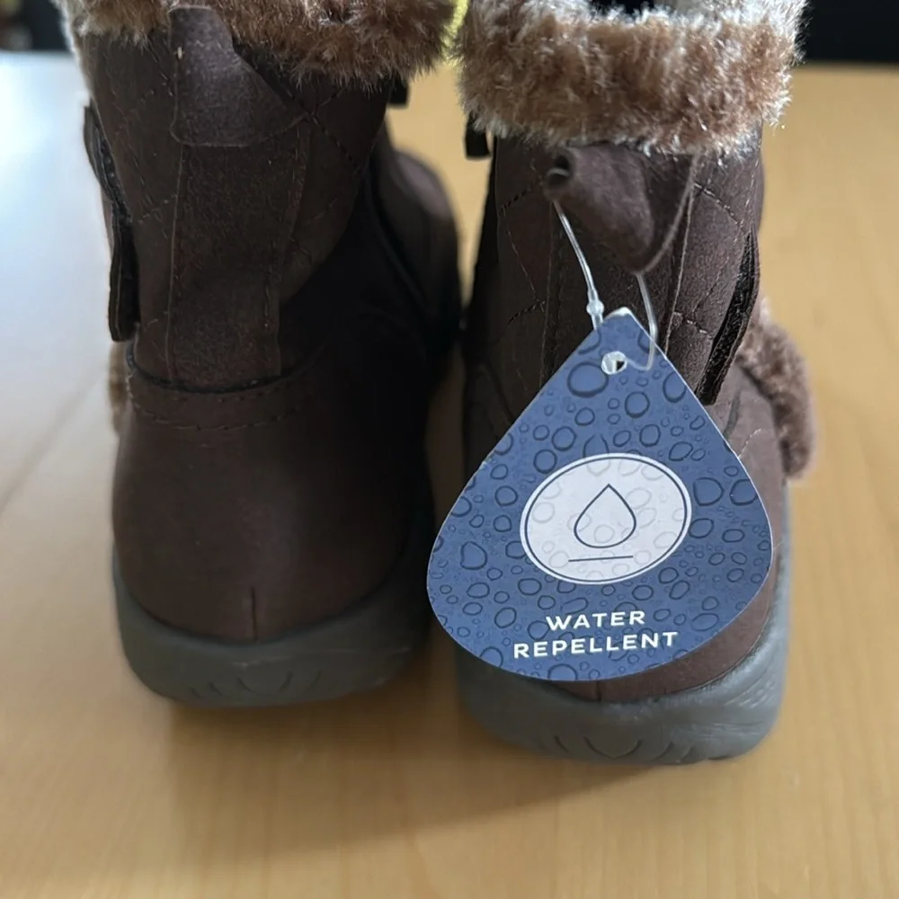 Easy Spirit Valor Boot NWT Size 7